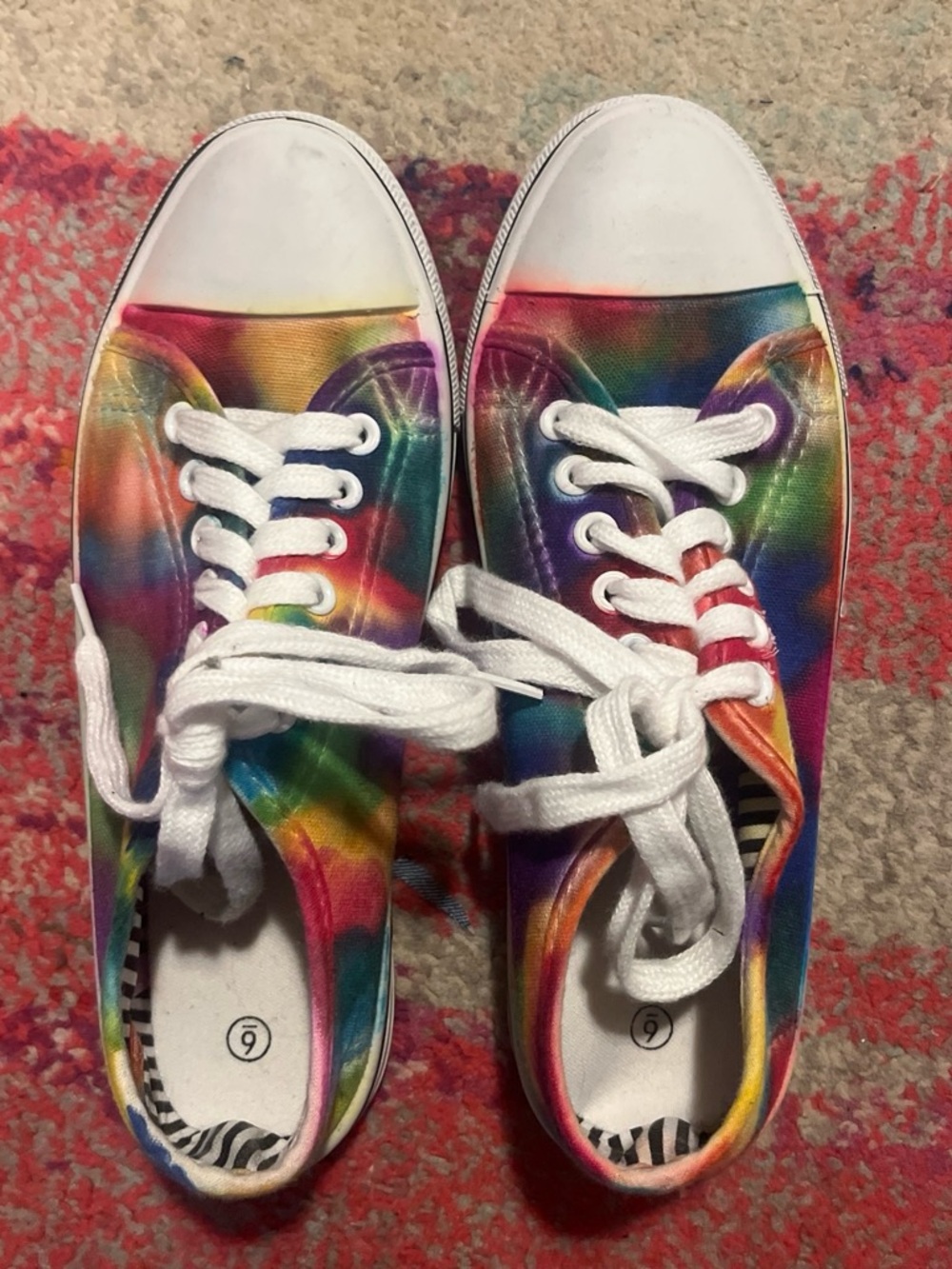 tye die shoes
